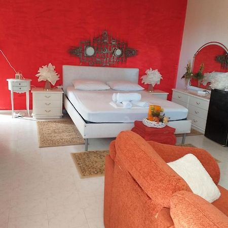 Roulas Cozy Apartments Луца Экстерьер фото
