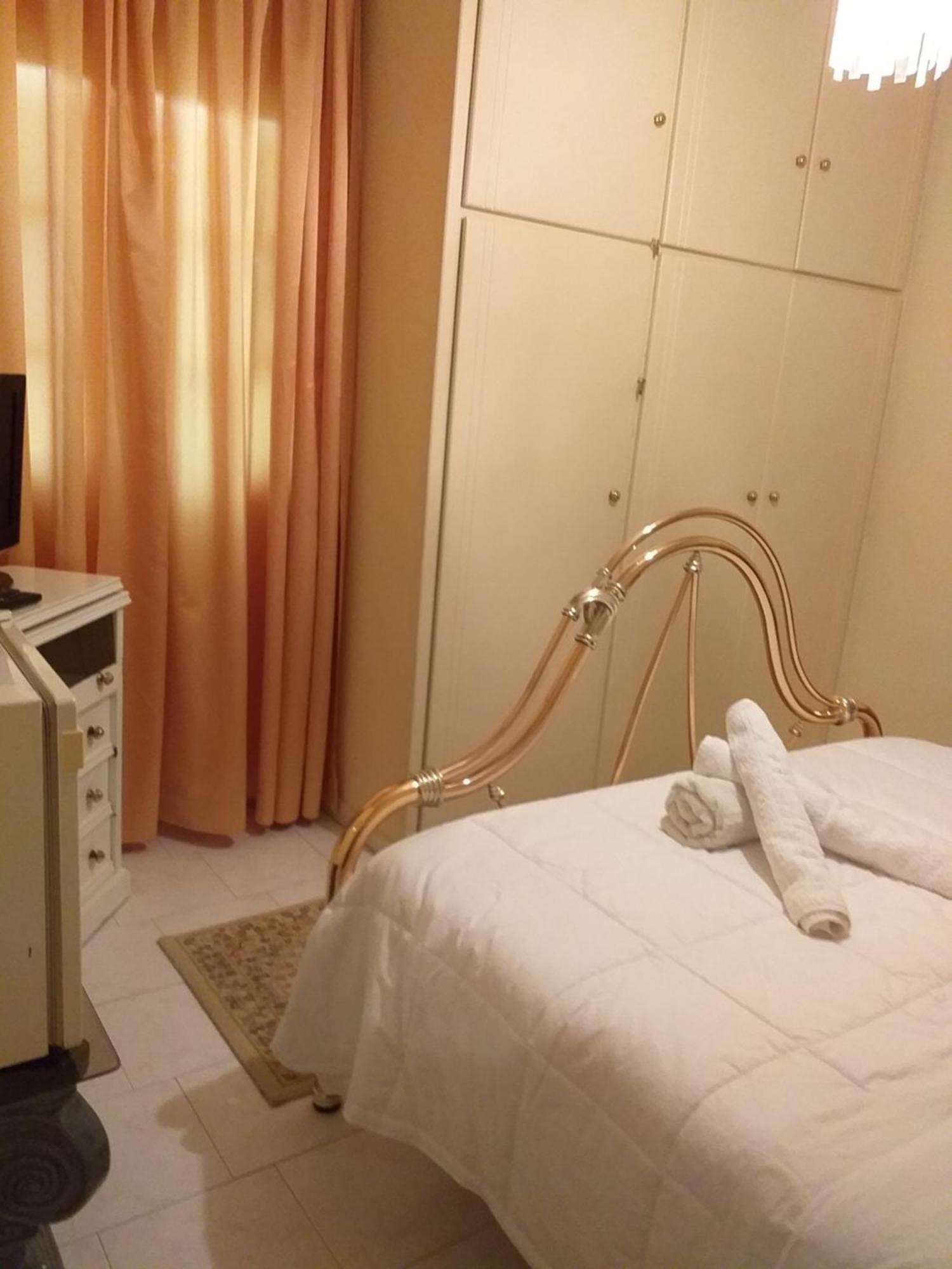 Roulas Cozy Apartments Луца Номер фото